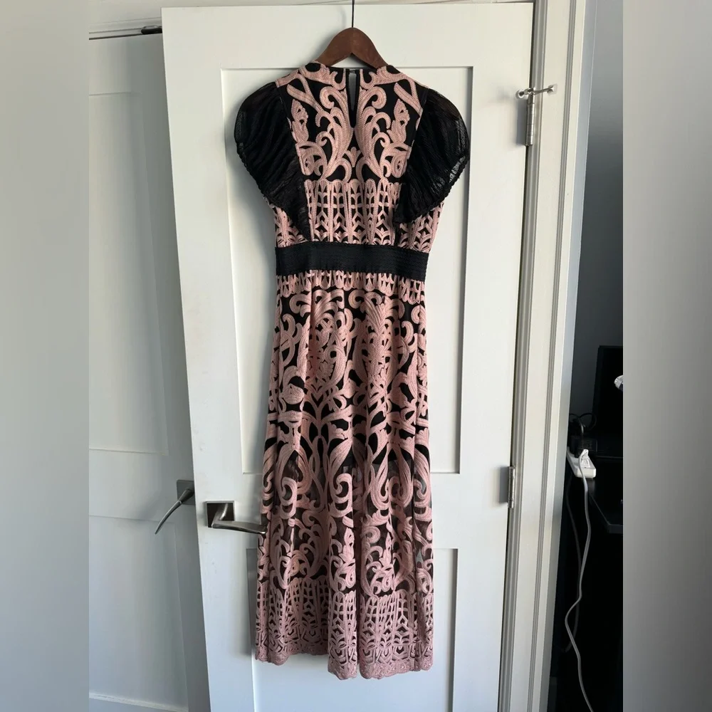 Brocade and Tulle Dress - Picture 5 of 5